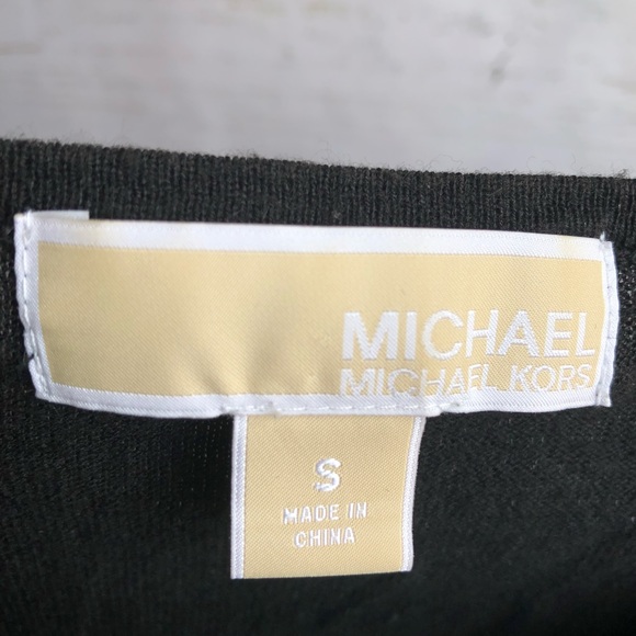 Michael Kors Black 3/4 sleeve top size small - Picture 2 of 3